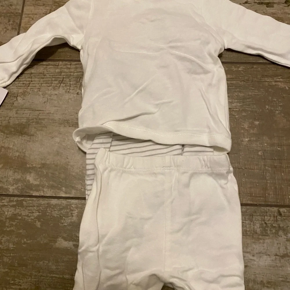 Carters comes pants